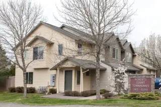 Roberts Court Townhomes street view